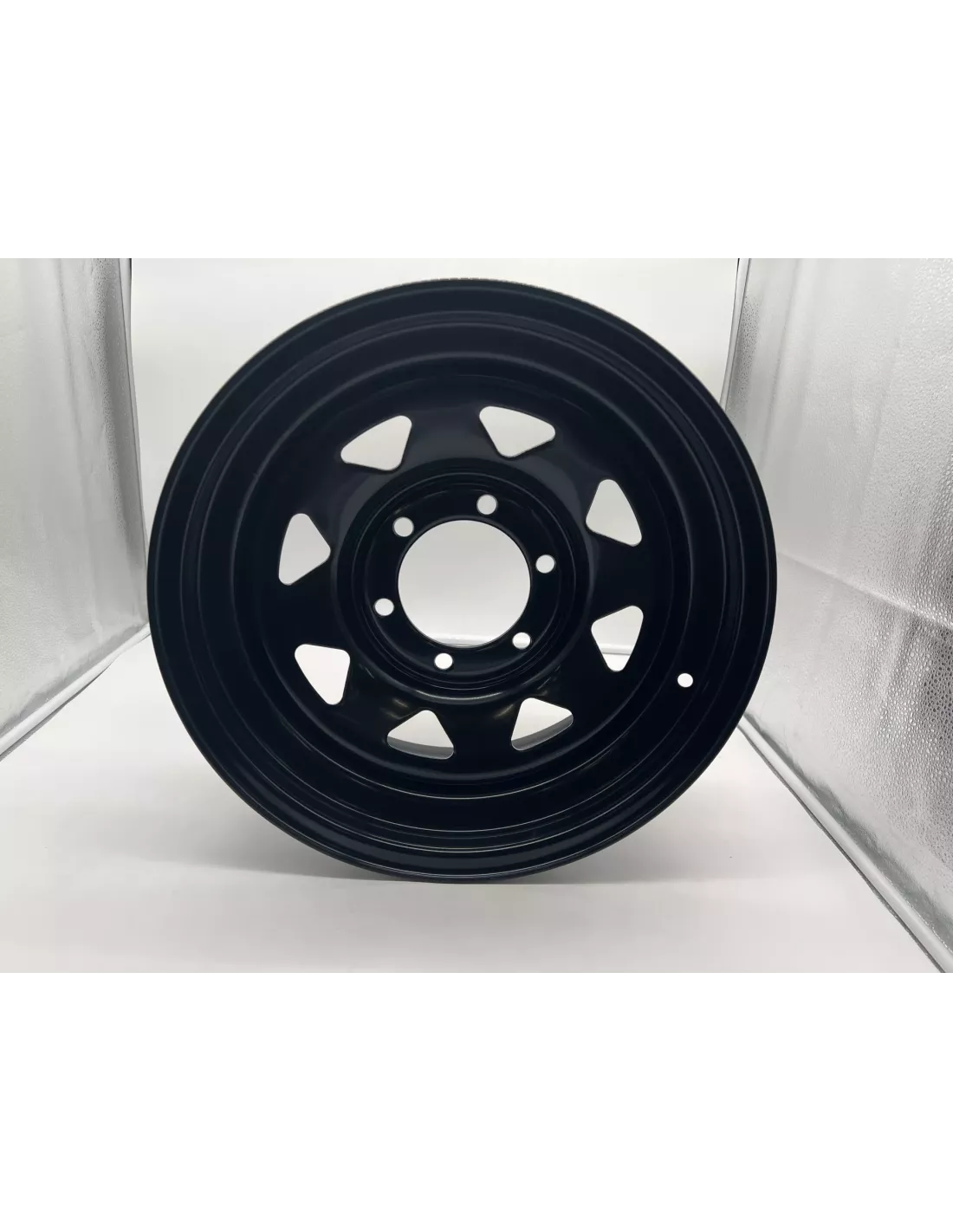 Jante acier Triangular noire 7X16 6x139.7 pour Nissan Toyota Ford