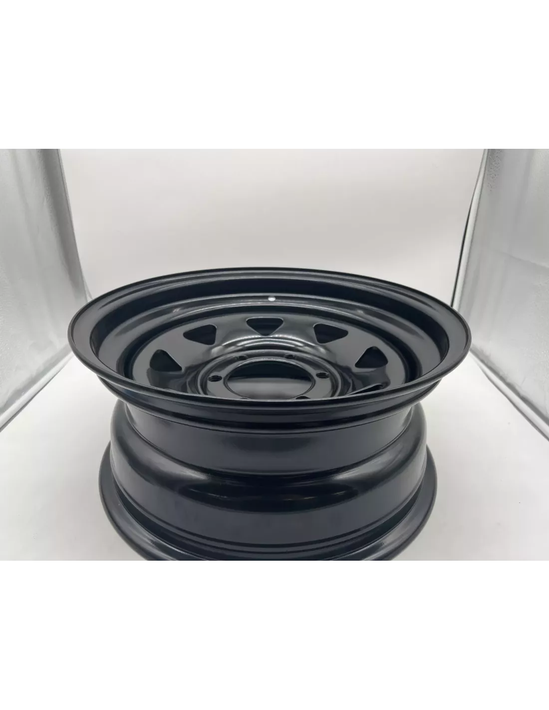 Jante acier Triangular noire 7X16 6x139.7 pour Nissan Toyota Ford