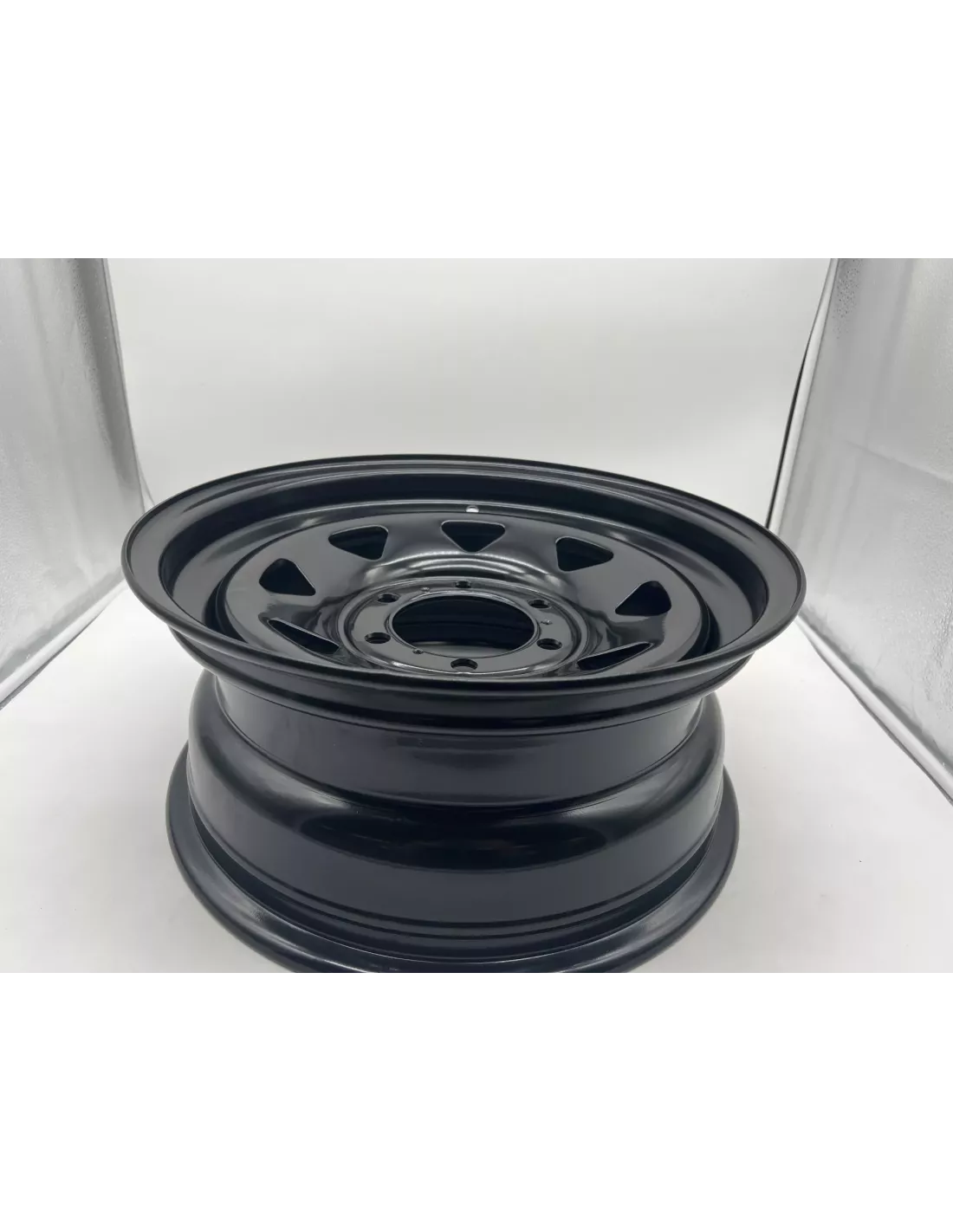 Jante acier Triangular noire 7x16 6x139.7 Toyota Hilux IFS 4Runner