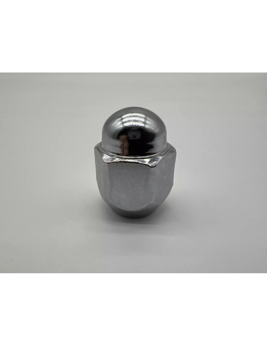 Ecrou de roue portée conique 12x150 Hilux jante acier OEM TOYOTA -