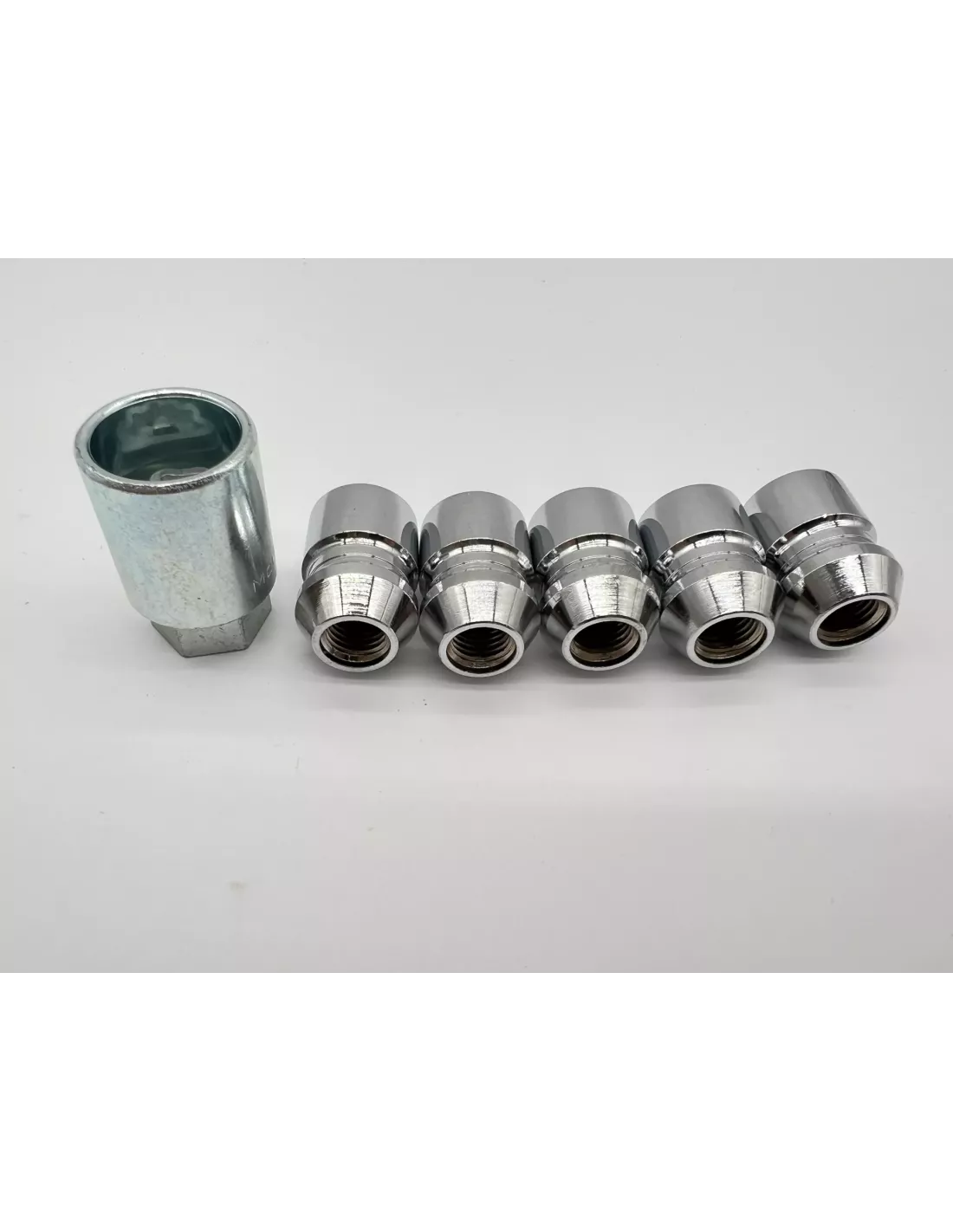 Lot de 5 écrous de roue antivol chromés 12x150 - Cône 60° DTC PARTS -