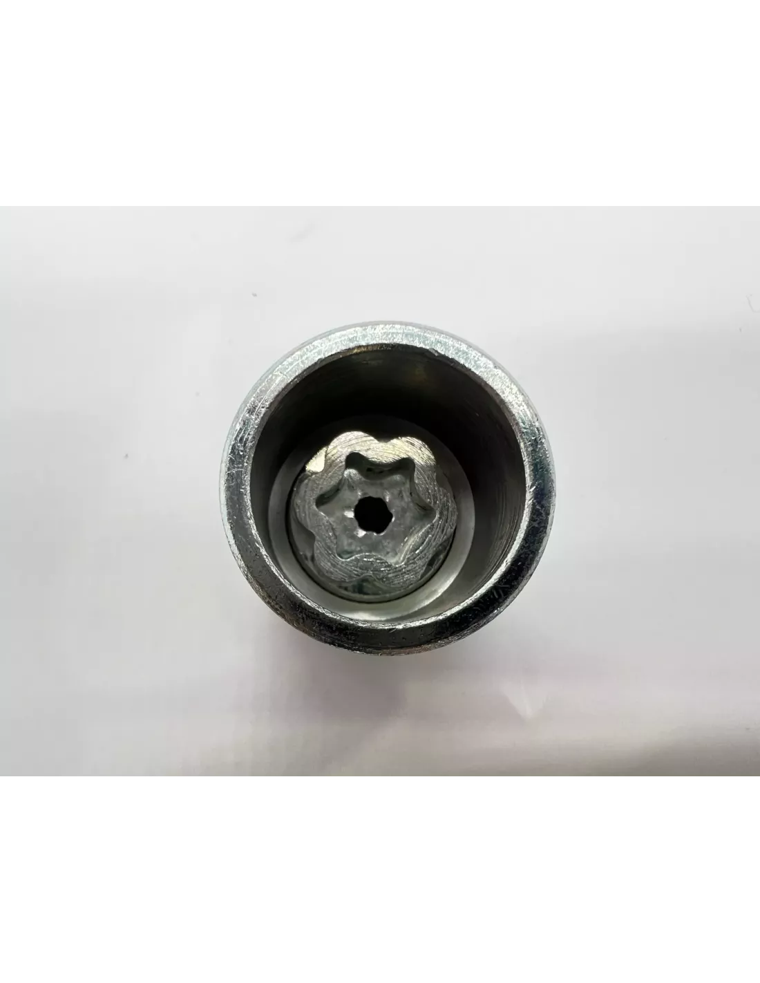 Lot de 5 écrous de roue antivol chromés 14x150 - Cône 60° DTC PARTS -