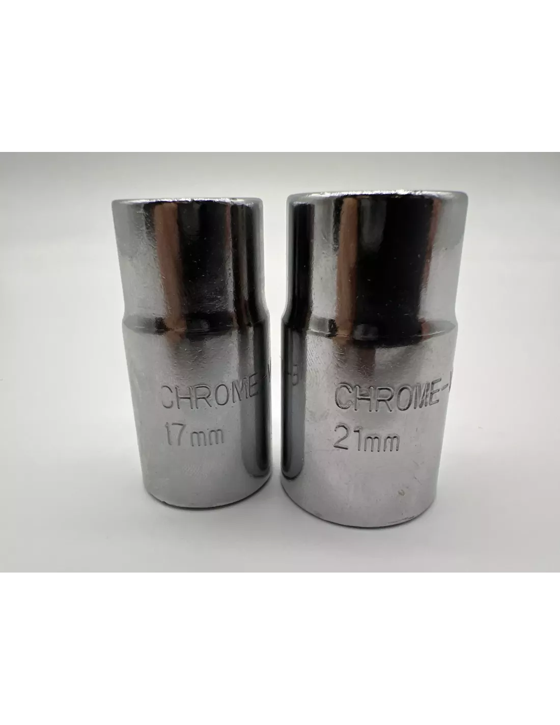 Clé Roue Télescopique avec Douille 17/19/21/23mm DTC PARTS -