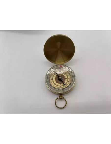 Coffret étanche d'accessoires tactiques et de survie - 18 pièces DTC