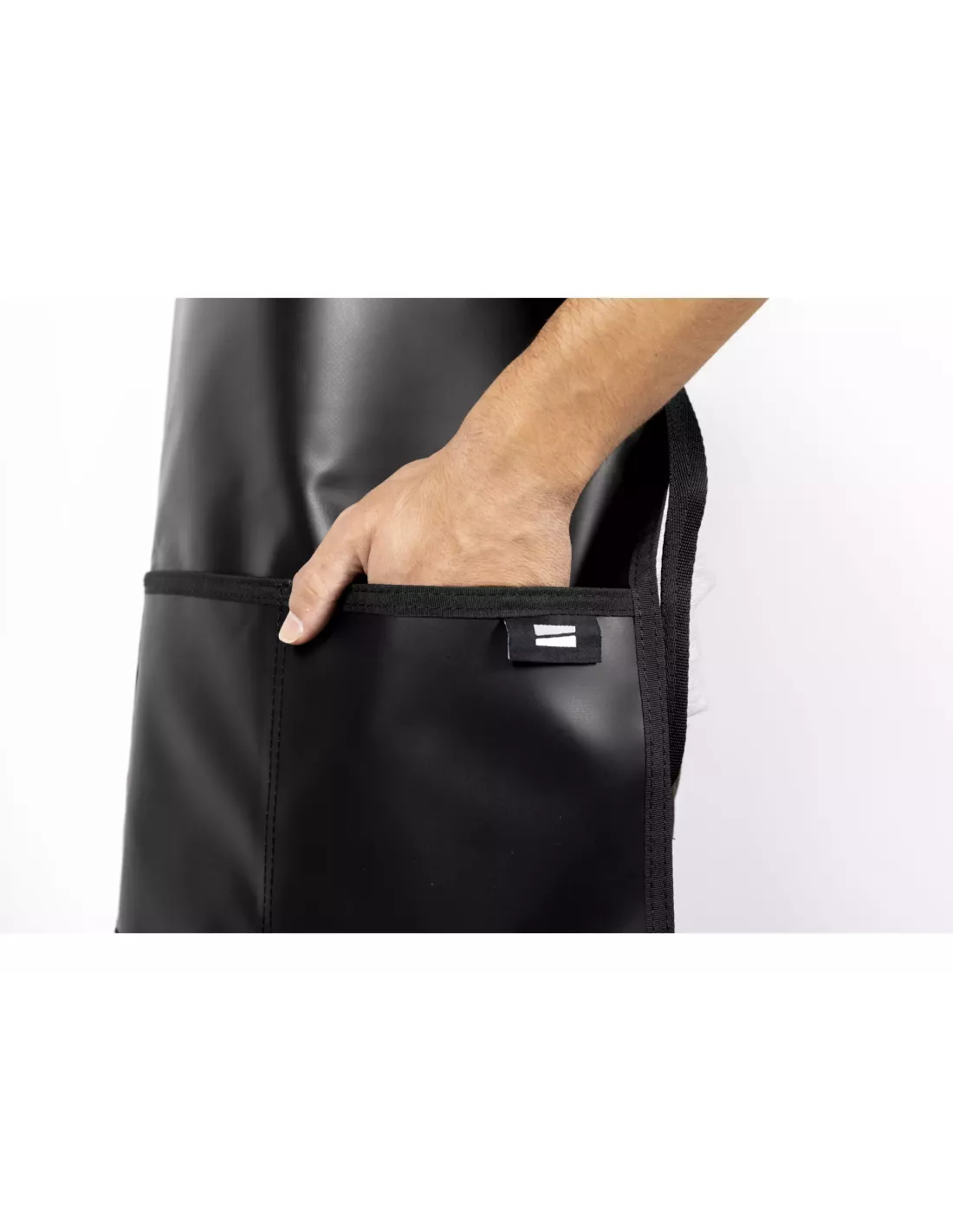 Tablier de cuisine en PVC JAMES BAROUD - accessoire 4x4