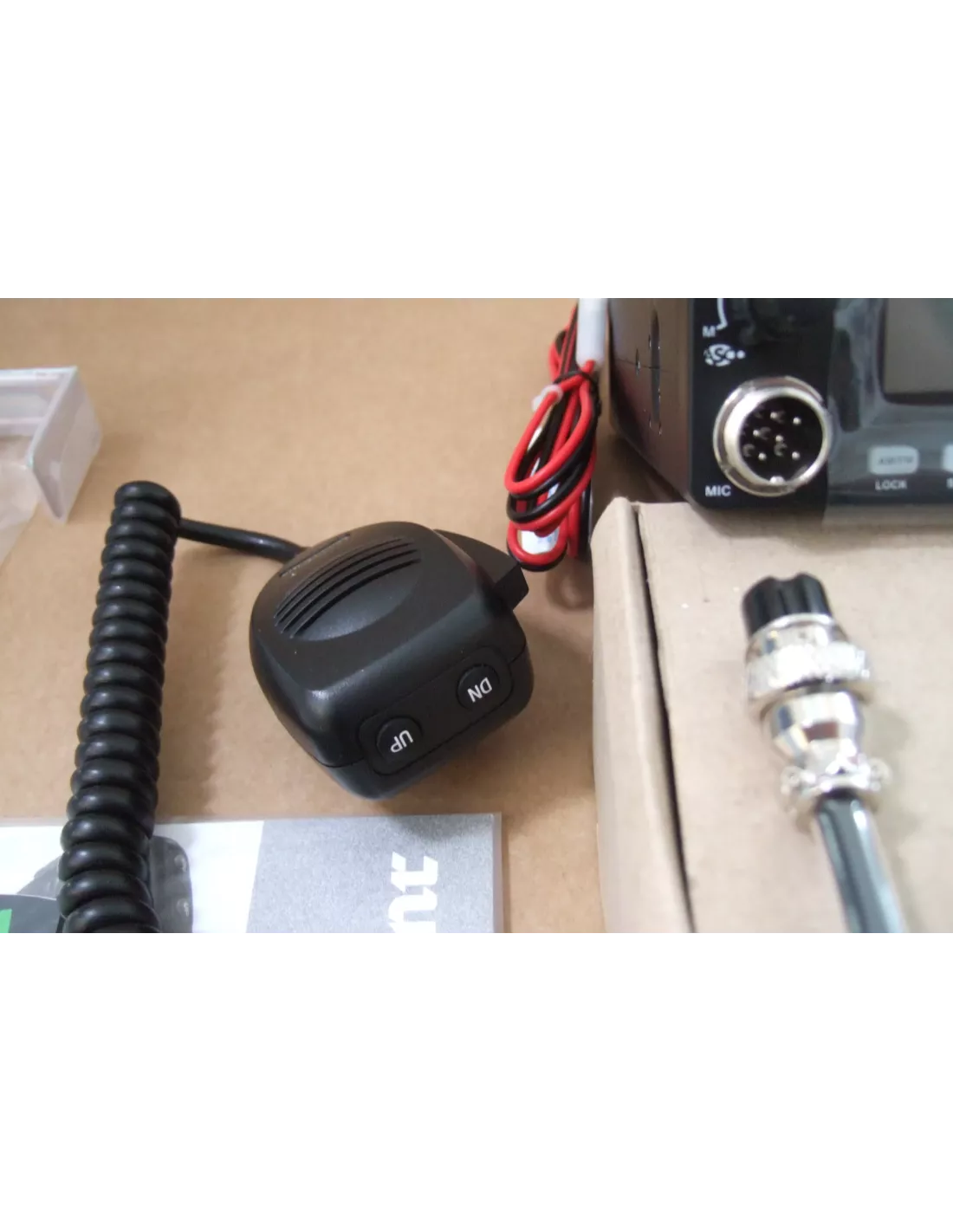 CB Président HARRY III ASC 40 CX AM/FM 12/24V PRESIDENT - accessoire
