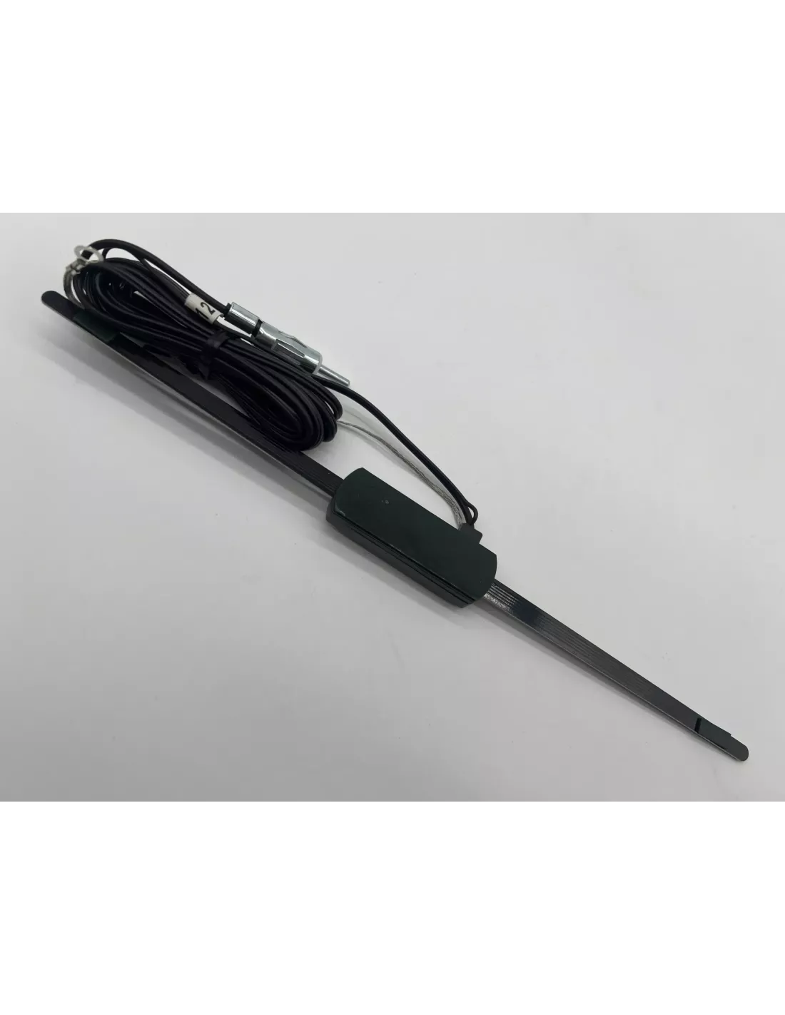 ANTENNE RADIO PARE BRISE UNIVERSELLE DTC PARTS - accessoire 4x4