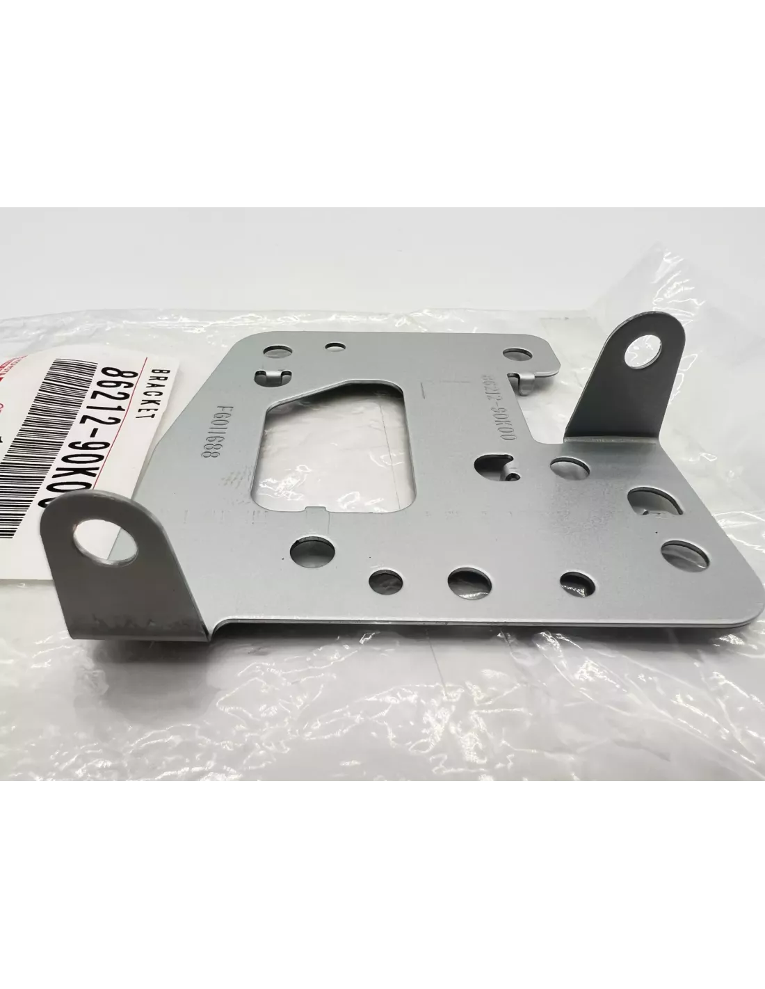 Support gauche autoradio double DIN Série 7 avant 2009 TOYOTA -
