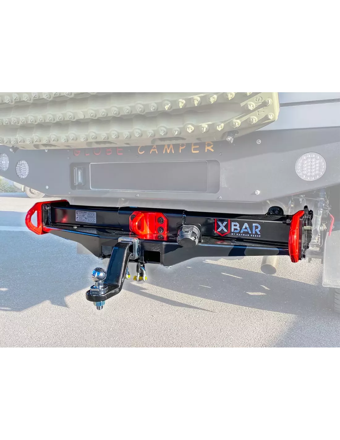 Attelage spécifique avec carré 50mm intégré Toyota Hilux Revo Hayman