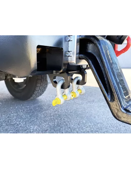 Attelage spécifique avec carré 50mm intégré Toyota Hilux Revo Hayman
