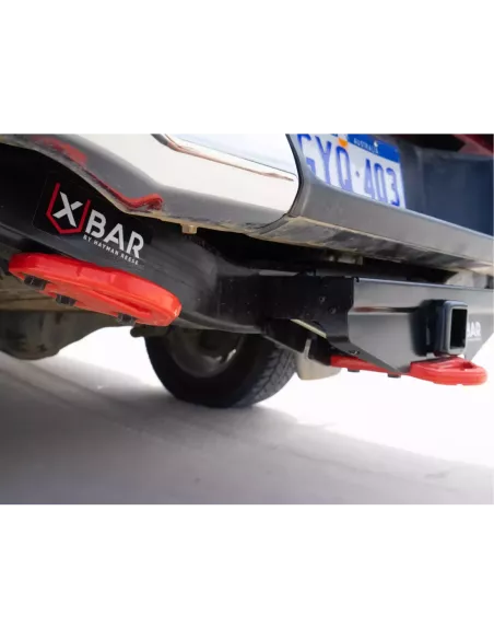 Attelage sous pare-choc avec carré 50mm intégré Toyota Hilux Revo