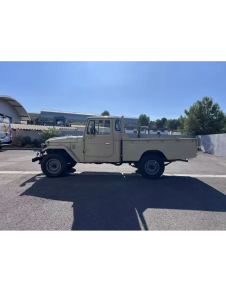 Toyota Land Cruiser FJ45 4.2L 135ch de 1983 - accessoire 4x4