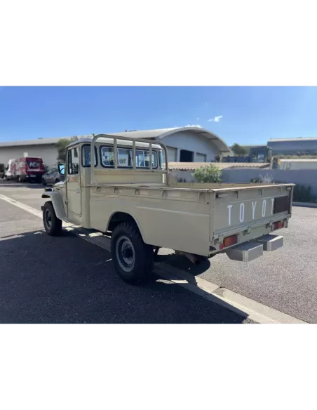 Toyota Land Cruiser FJ45 4.2L 135ch de 1983 - accessoire 4x4