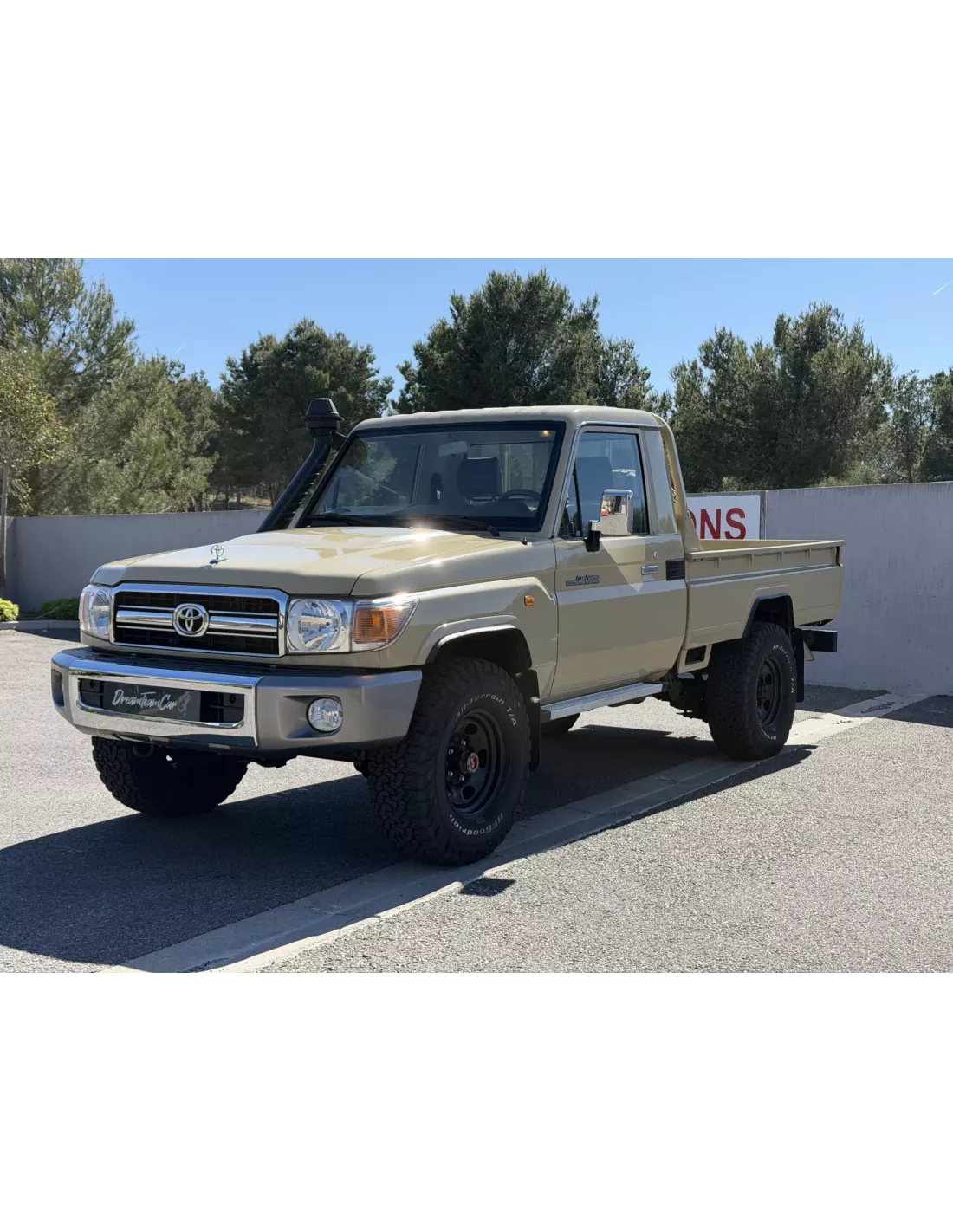 TOYOTA LC GRJ79 SIMPLE CAB BEIGE - accessoire 4x4