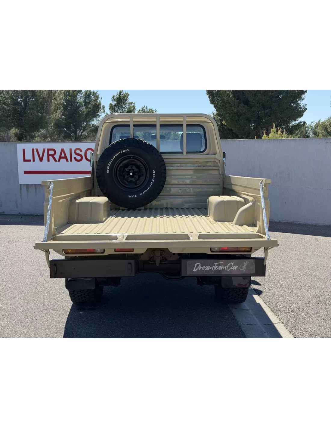 TOYOTA LC GRJ79 SIMPLE CAB BEIGE - accessoire 4x4