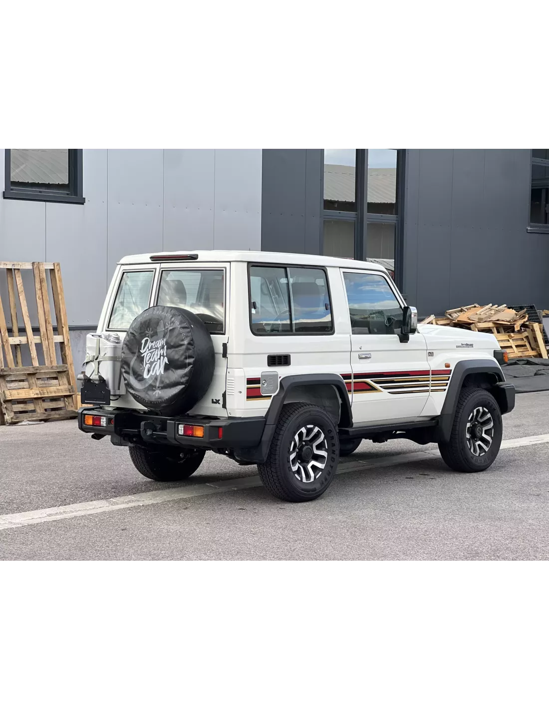 Toyota Land Cruiser 2020-2025 GRJ71 V6 4.0L 228cv 40ème anniversaire -