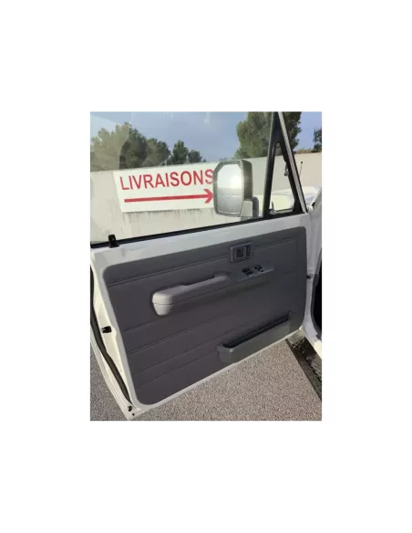 TOYOTA GRJ78 BVM BLANC INTERIEUR GRIS - accessoire 4x4