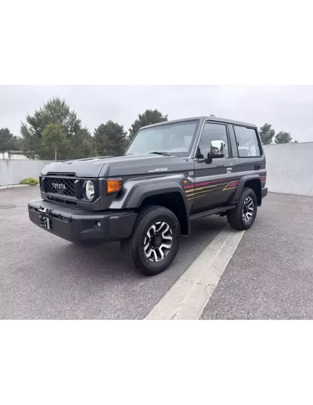 TOYOTA LAND CRUISER 2020-2025 GRJ71 V6 4.0L 228CV 40EME ANNIVERSAIRE -