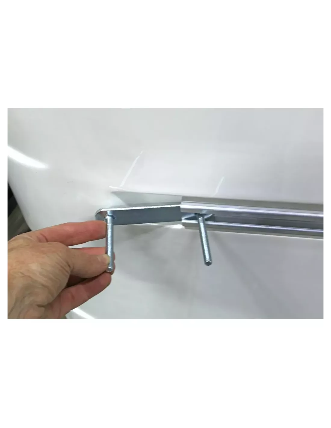 Patte de fixation entraxe 100mm HD en acier pour tente coque rigide
