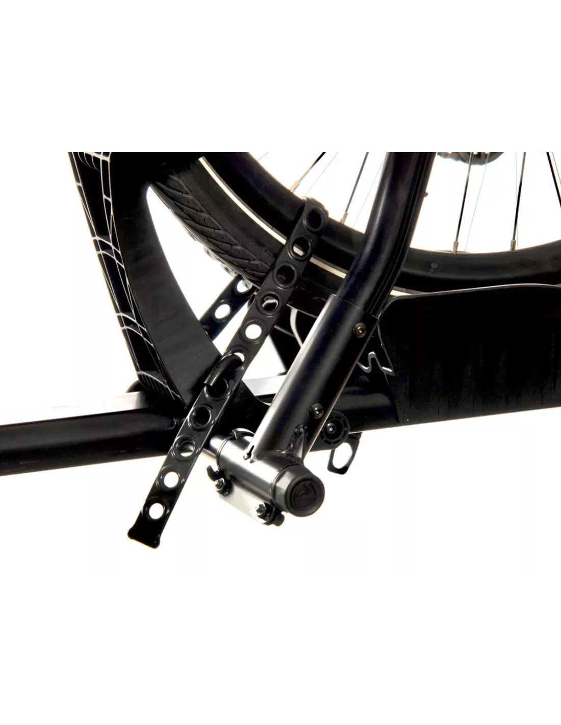 Porte vélo sur attelage Rocky Mounts High Noon FC ROCKY MOUNT -