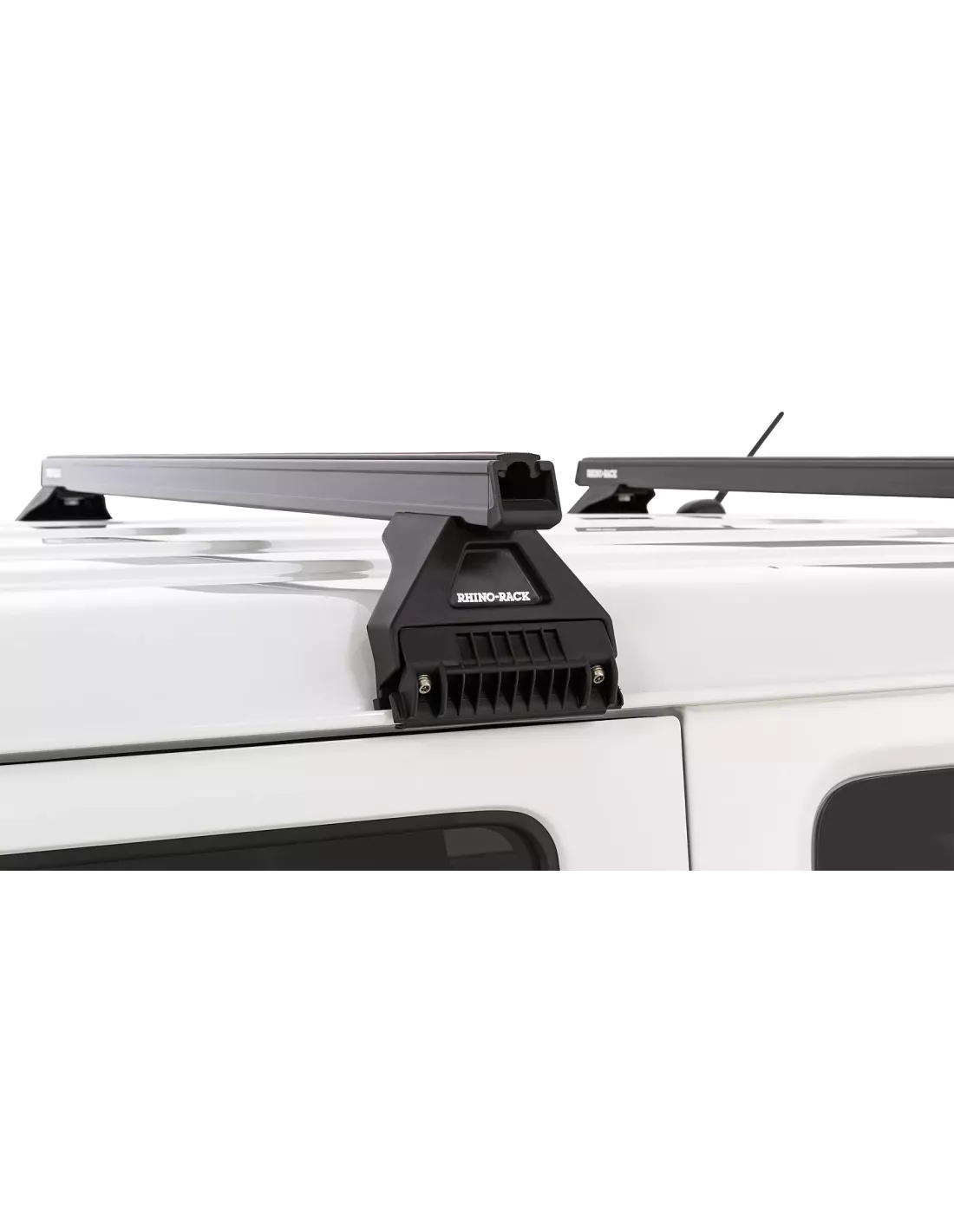 Kit 2 barres de toit noire 1375mm Heavy Duty RL110 RHINO RACK -