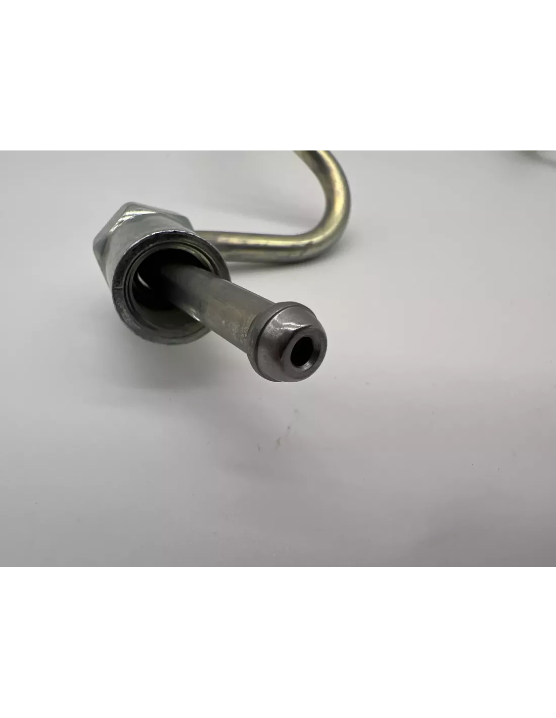 Conduite rigide haute pression injecteur No2 KDJ9 KDJ12 163cv TOYOTA