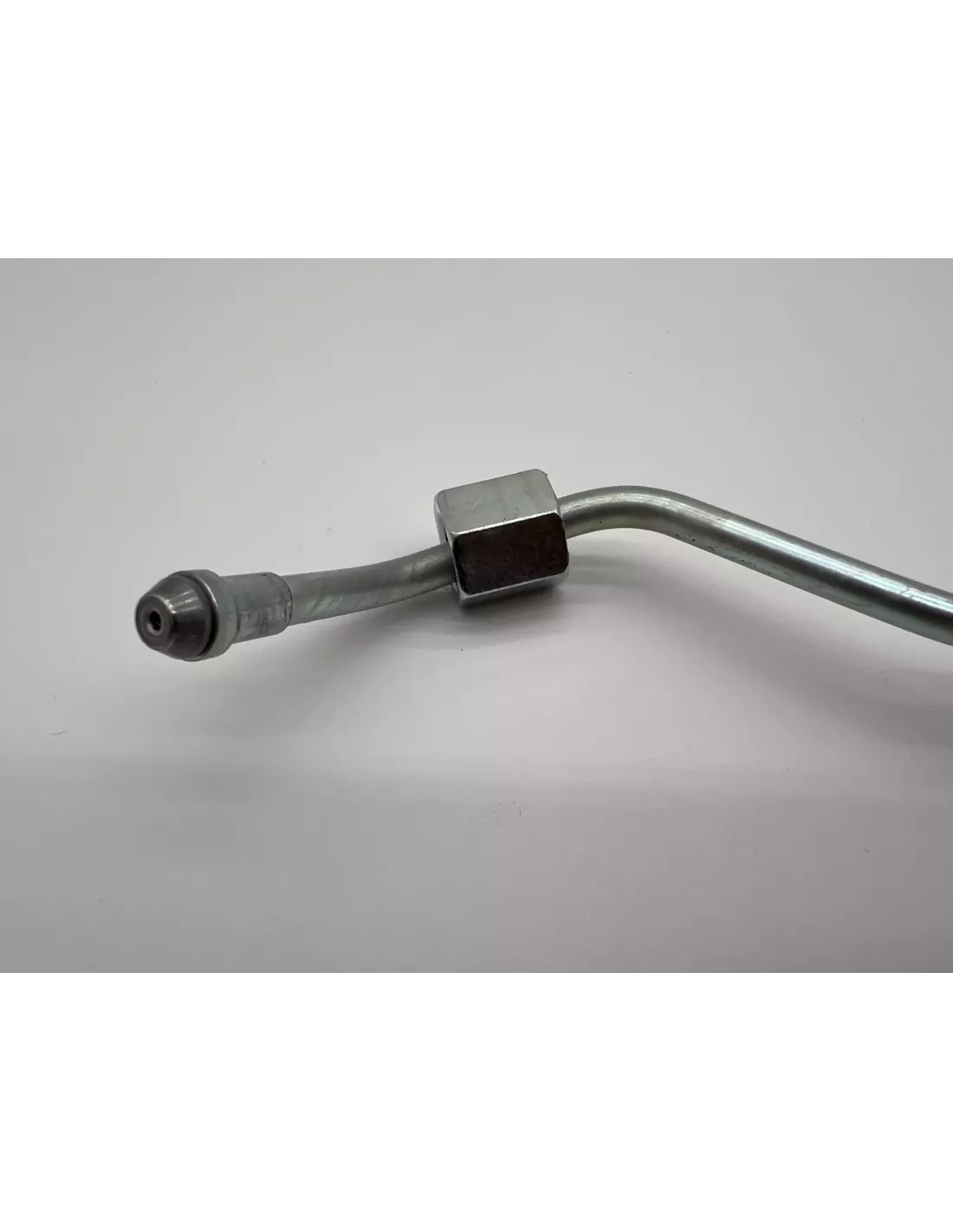 Conduite rigide haute pression injecteur No4 HDJ80 24s TOYOTA -