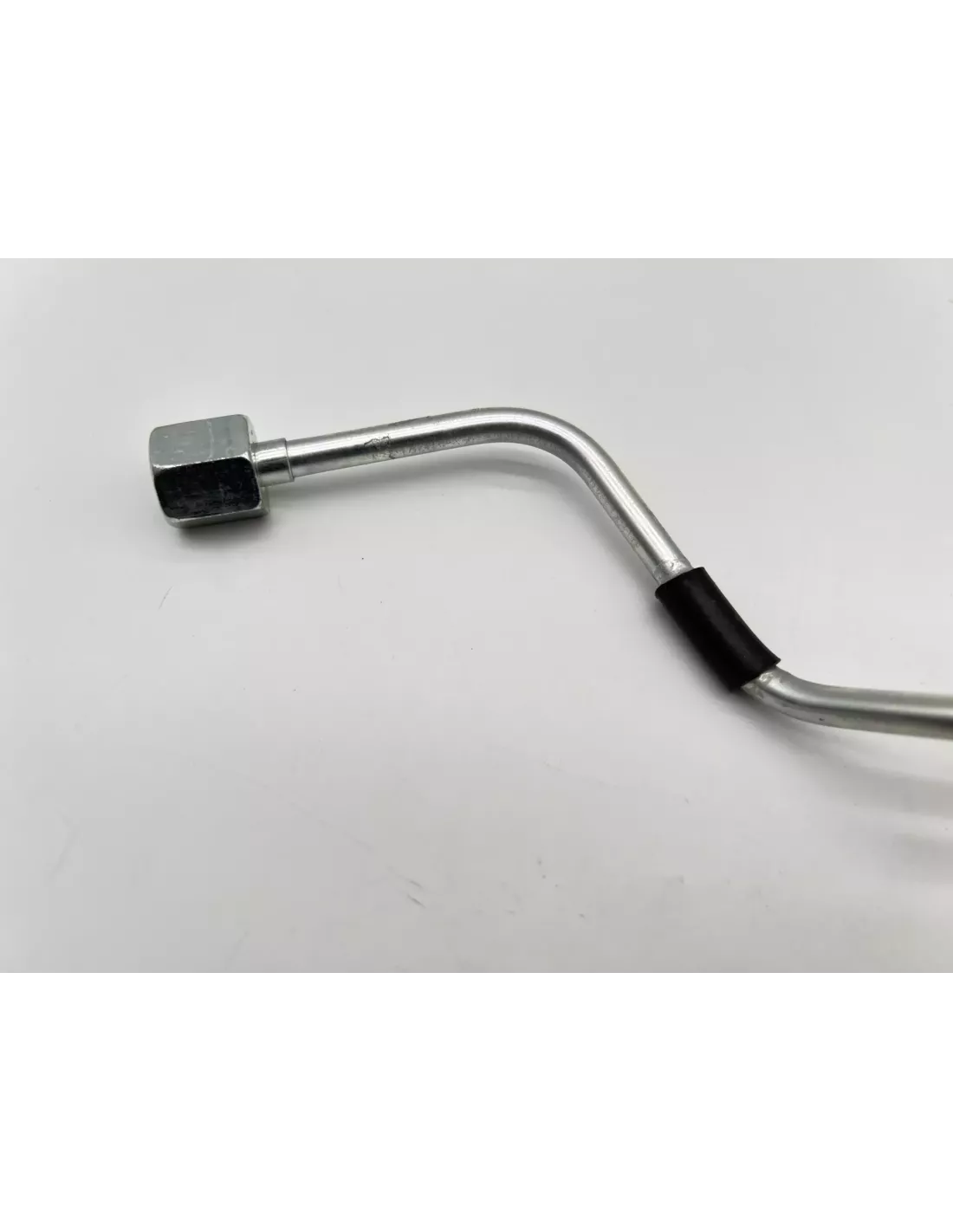 Conduite rigide haute pression injecteur No6 HDJ80 12s TOYOTA -