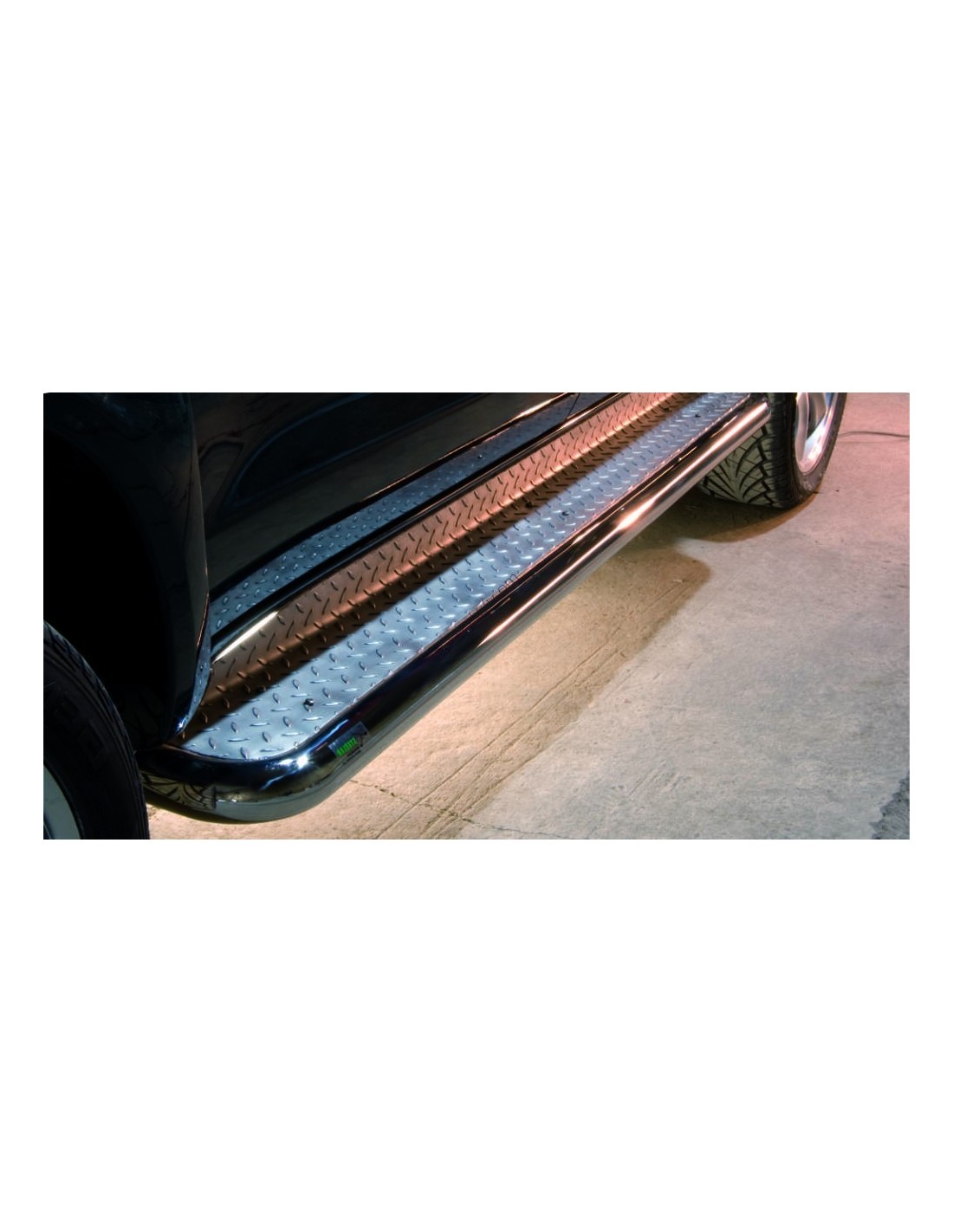 Toyota Hilux Edelstahl-Trittbrett