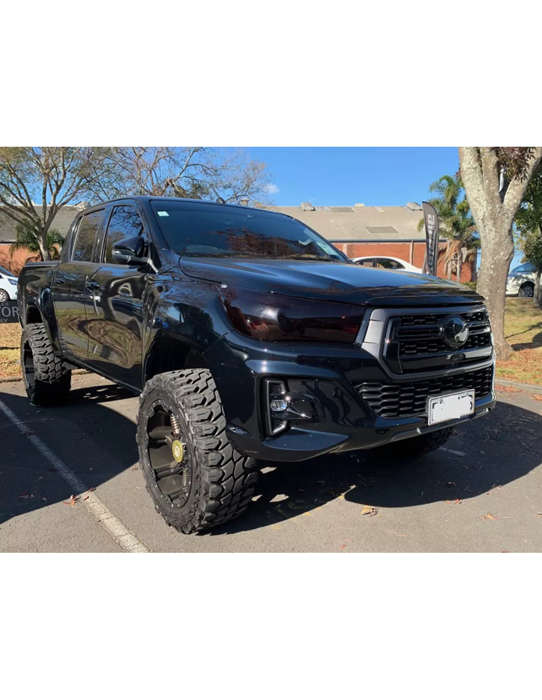 PROTECTION PHARE HILUX REVO LEDS AIRPLEX - accessoire 4x4
