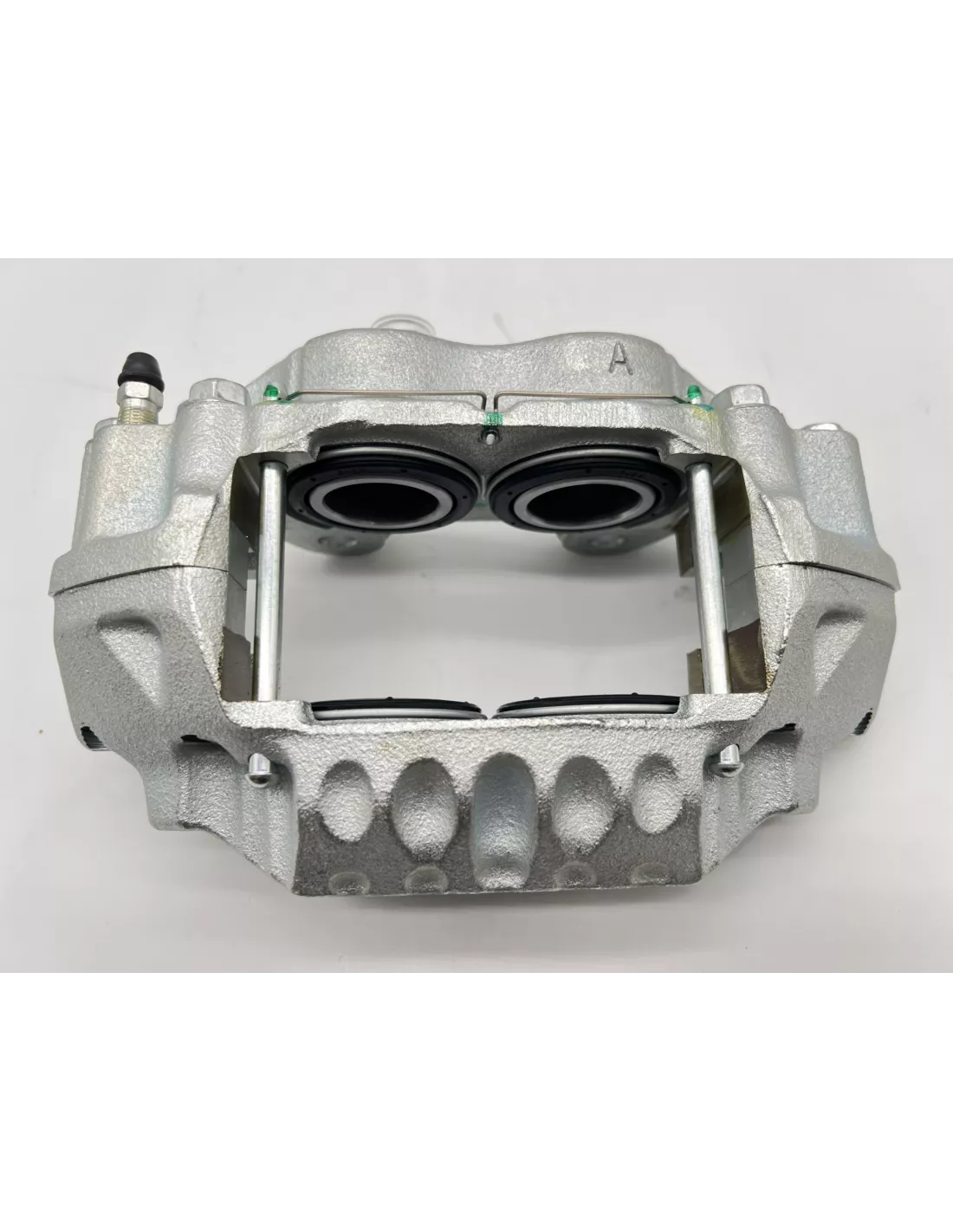 Etrier de frein avant gauche HZJ7 KZJ7 LJ7 et Hilux 1988-2005 AISIN -