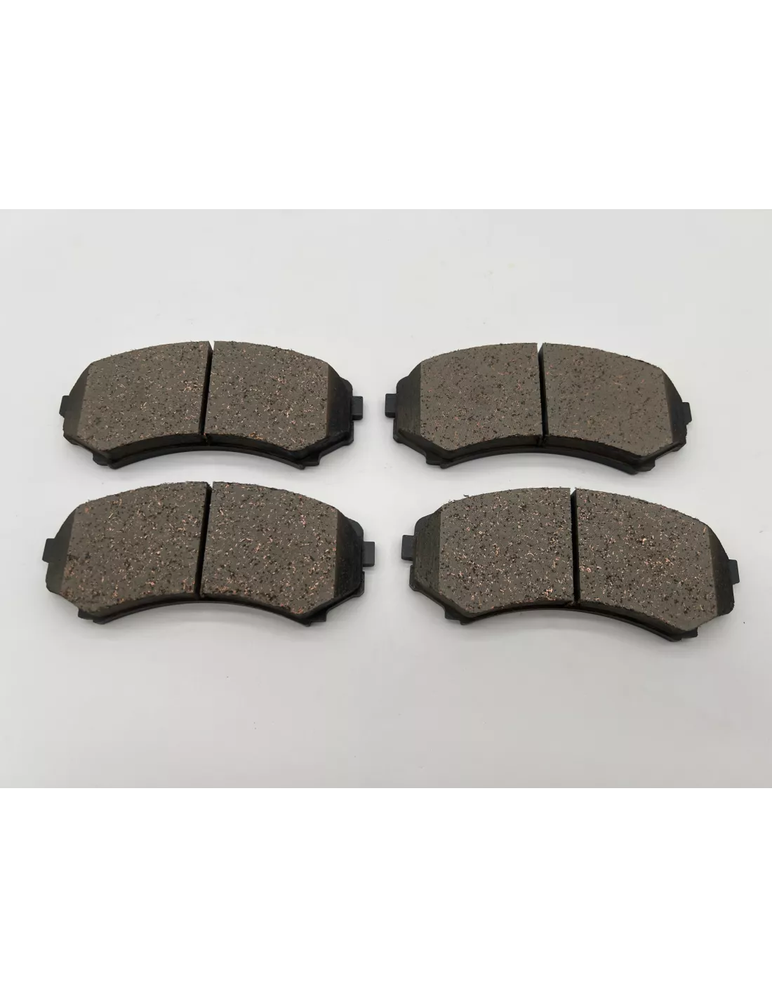 Plaquettes de frein avant Pajero 3 et 4 - qualité origine AISIN -