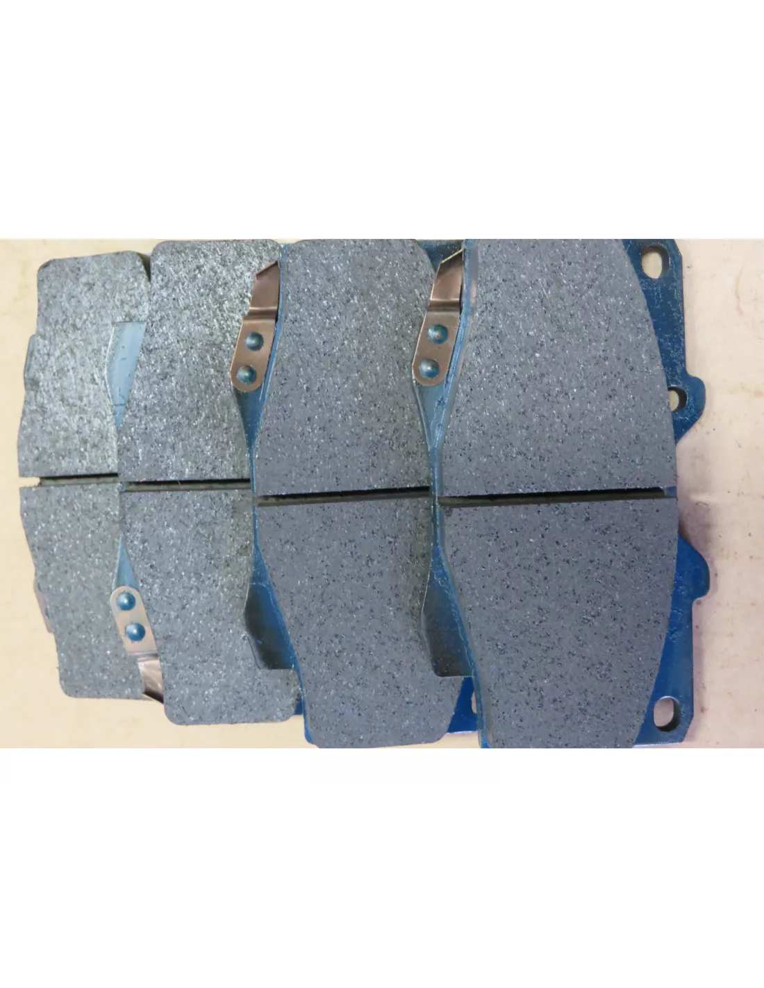 Plaquettes de frein avant Hilux Vigo - qualité origine AISIN -