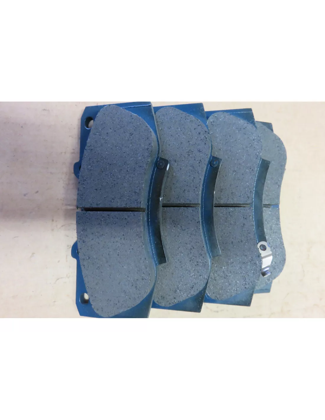 Plaquettes de frein avant Hilux Vigo - qualité origine AISIN -
