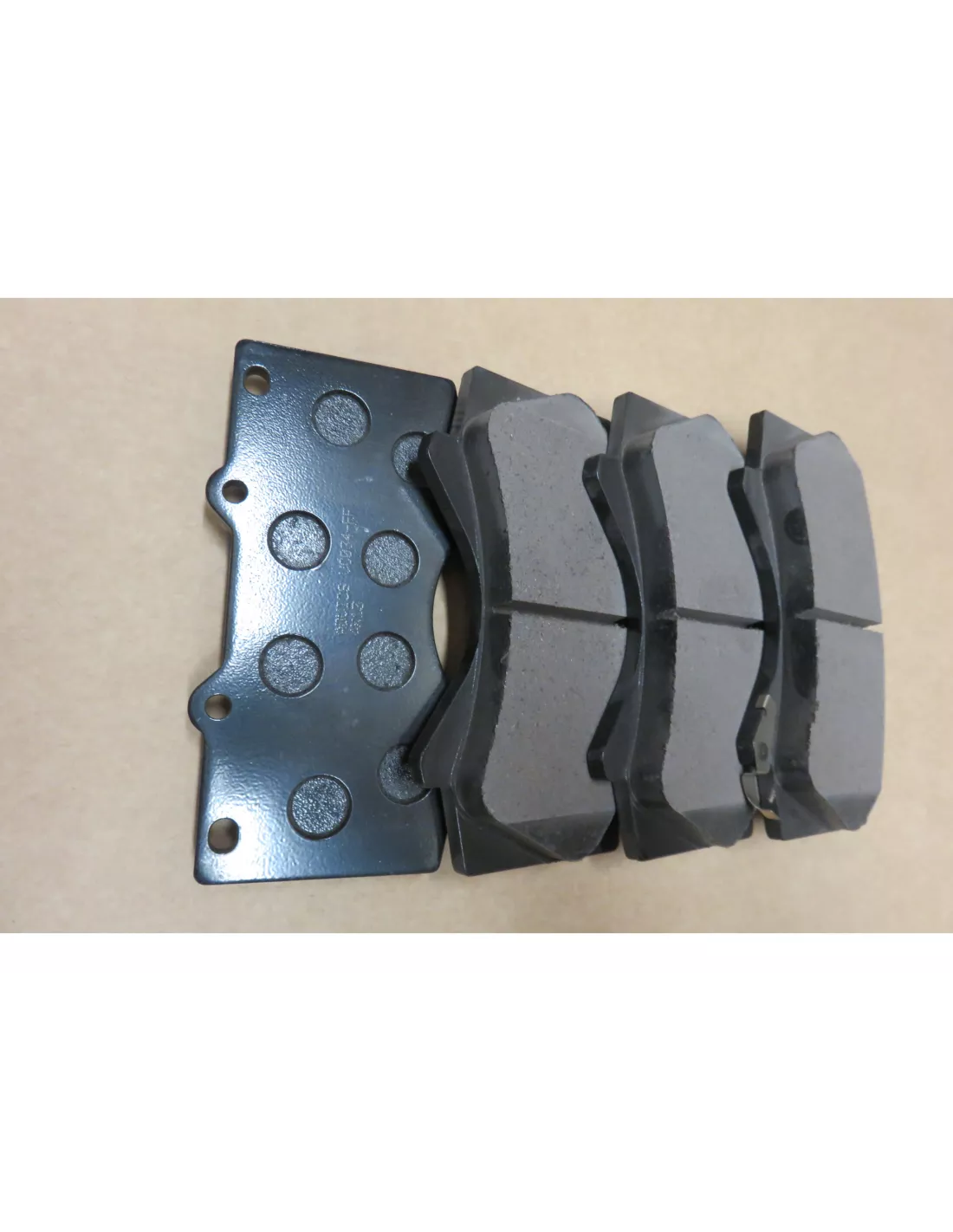 Plaquettes de frein avant VDJ200 Tundra - qualité origine AISIN -