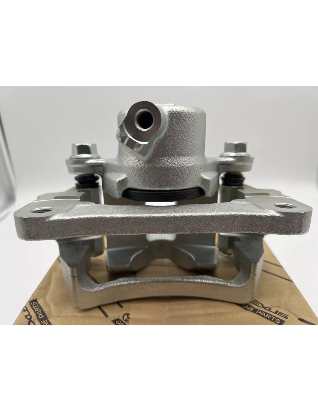Etrier de frein arrière gauche Land Cruiser KDJ12 KDJ15 TOYOTA -
