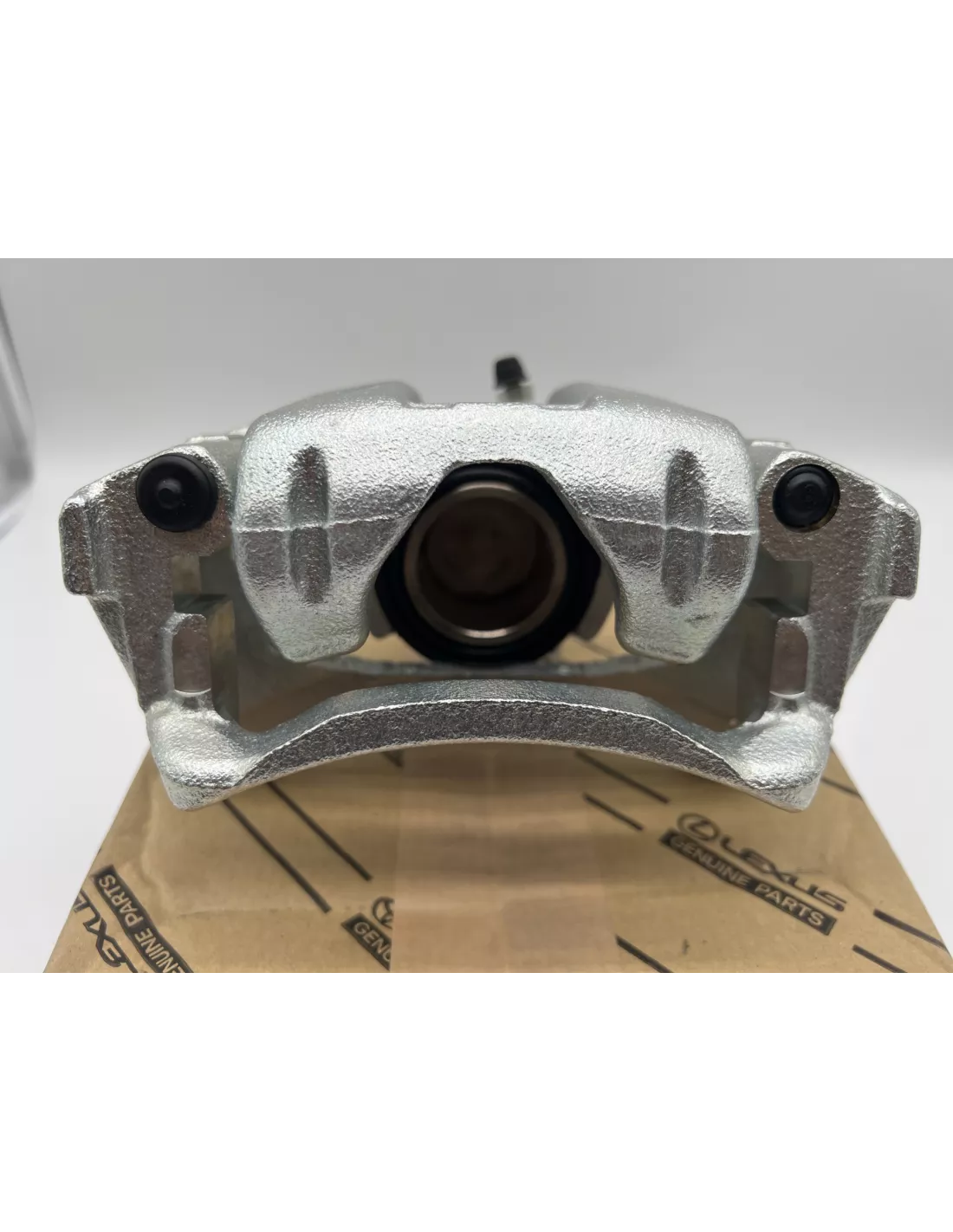 Etrier de frein arrière gauche Land Cruiser KDJ12 KDJ15 TOYOTA -