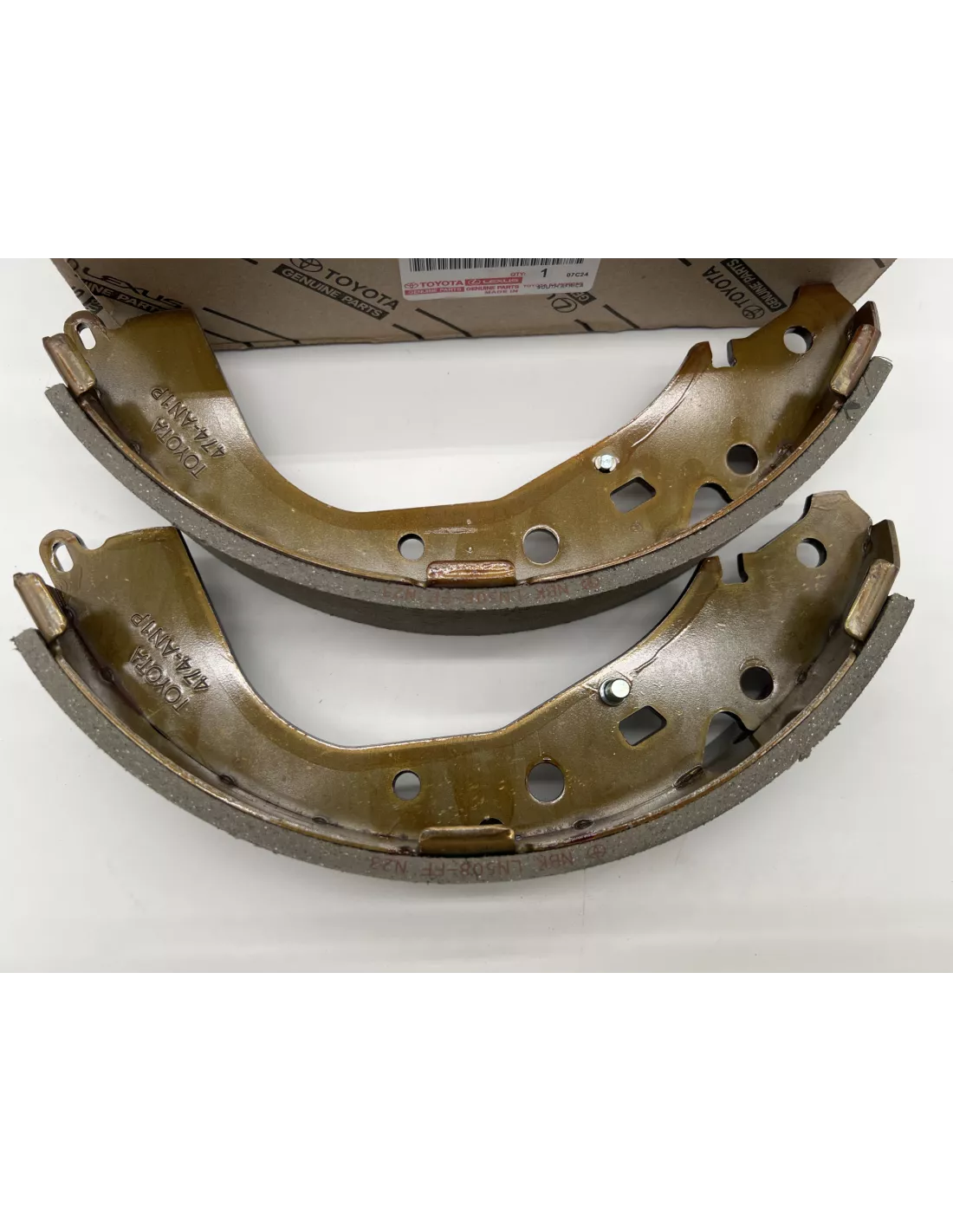 Kit mâchoires de frein arrière Hilux Revo TOYOTA - accessoire 4x4