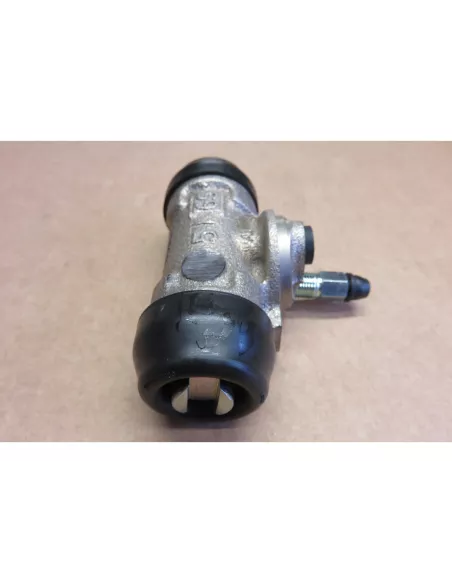 Cylindre de roue arrière Hilux LN165 KDN165 170 AISIN - accessoire 4x4
