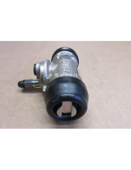 Cylindre de roue arrière Hilux LN165 KDN165 170 AISIN - accessoire 4x4