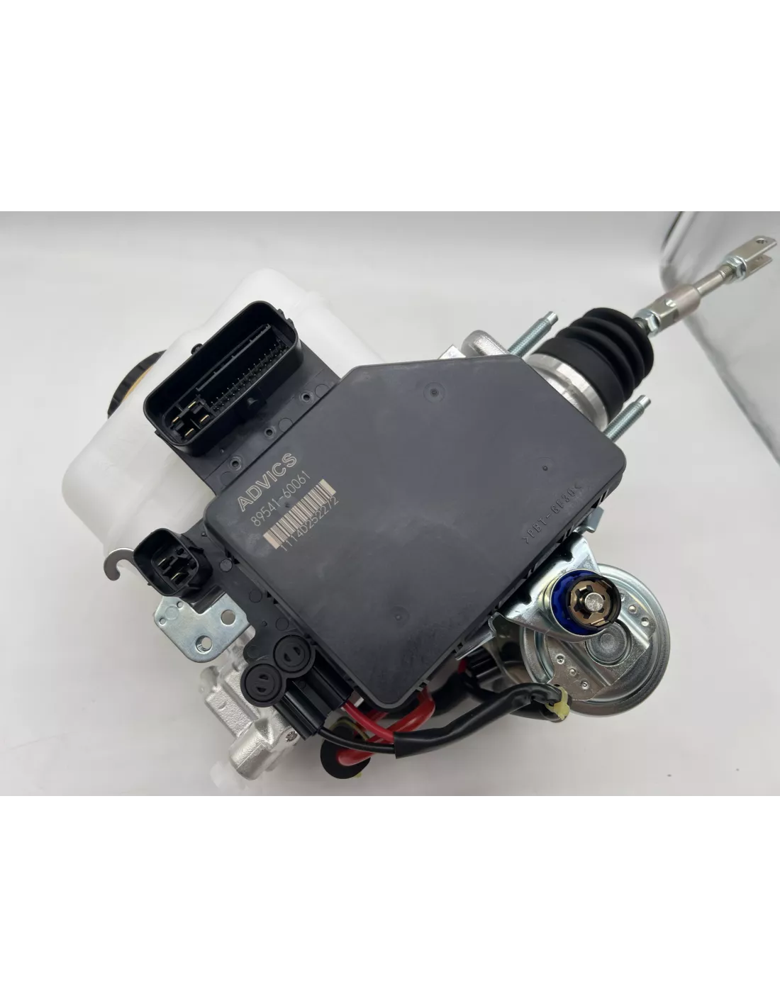 Bloc hydraulique ABS complet Land Cruiser KDJ120 166cv 173cv TOYOTA -