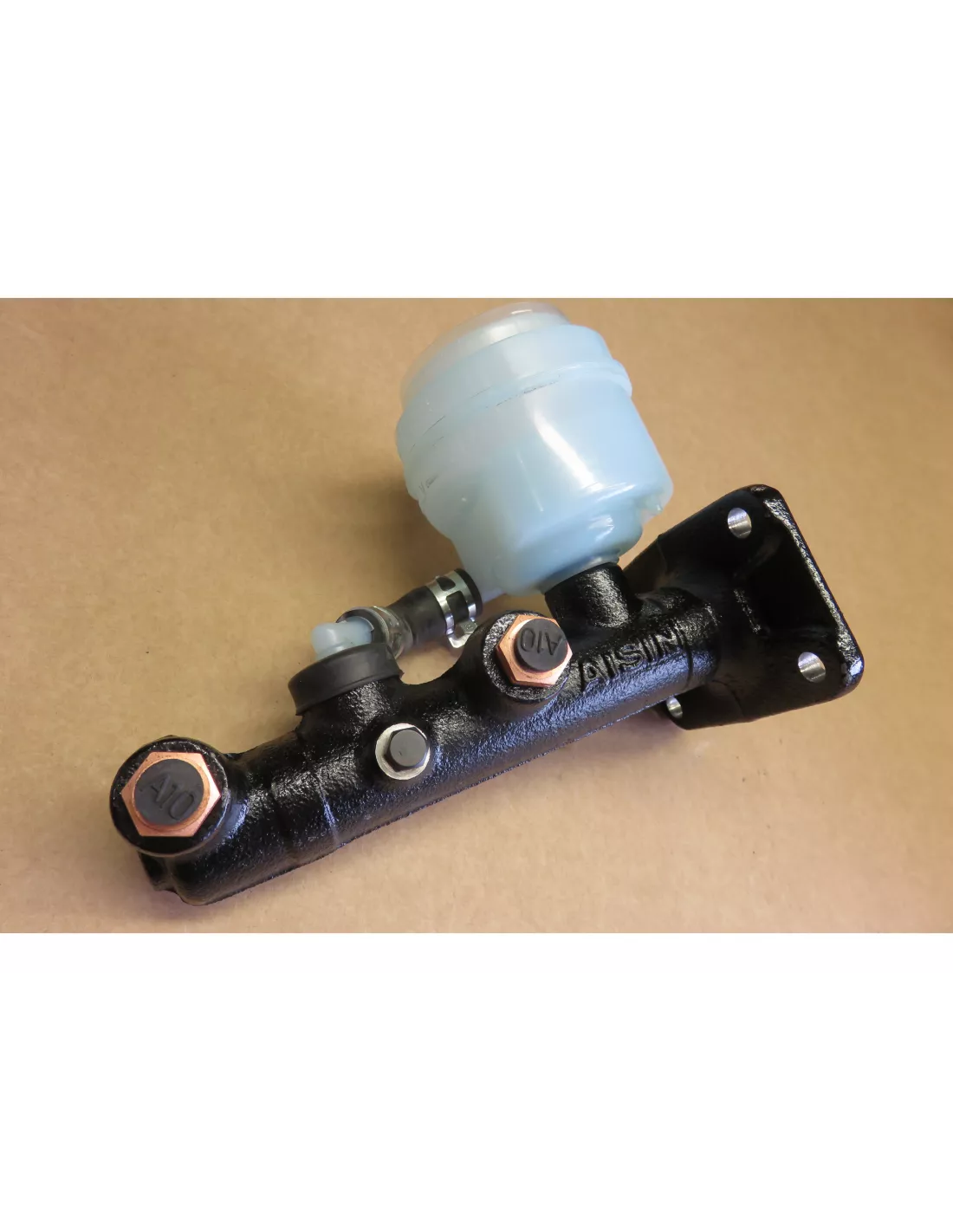 MAITRE CYLINDRE DE FREIN LJ7 BJ7 HJ6 AISIN - accessoire 4x4