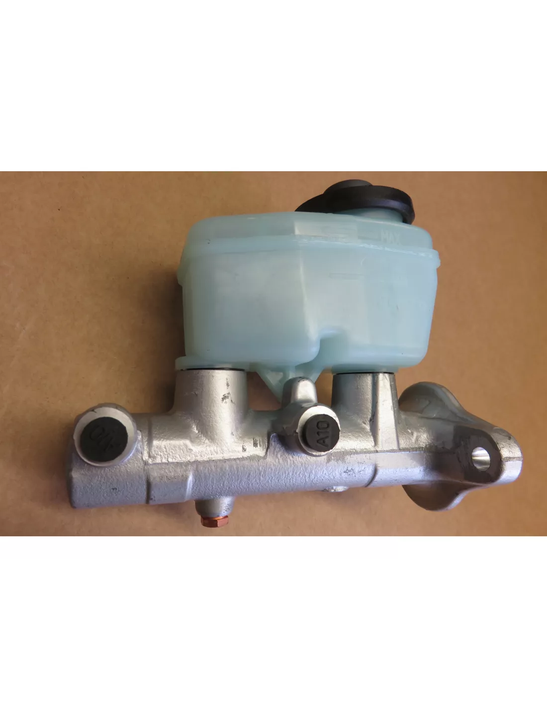 Maître cylindre frein HDJ80 24S sans ABS 01/1995+ AISIN - accessoire