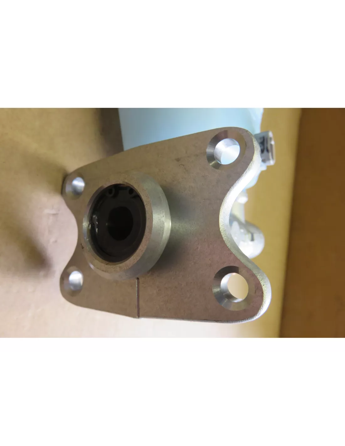 Maître cylindre de frein HDJ80 sans ABS 08/90-05/94 AISIN -