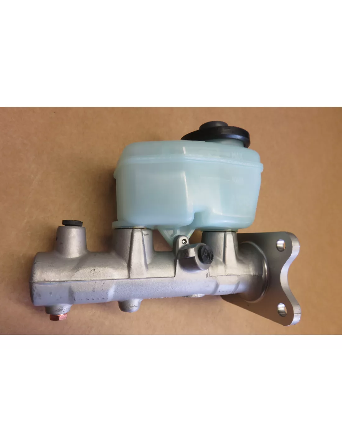 Maître cylindre de frein Land Cruiser HDJ80 avec ABS 08/1992 -