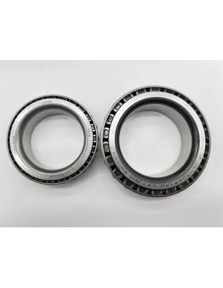 Moyeu de roue avant complet avec roulements HDJ100 TOYOTA -