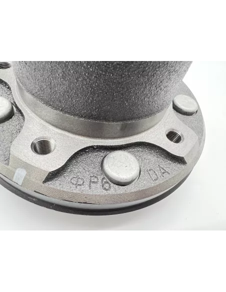 Moyeu de roue avant complet avec roulements HDJ100 TOYOTA -