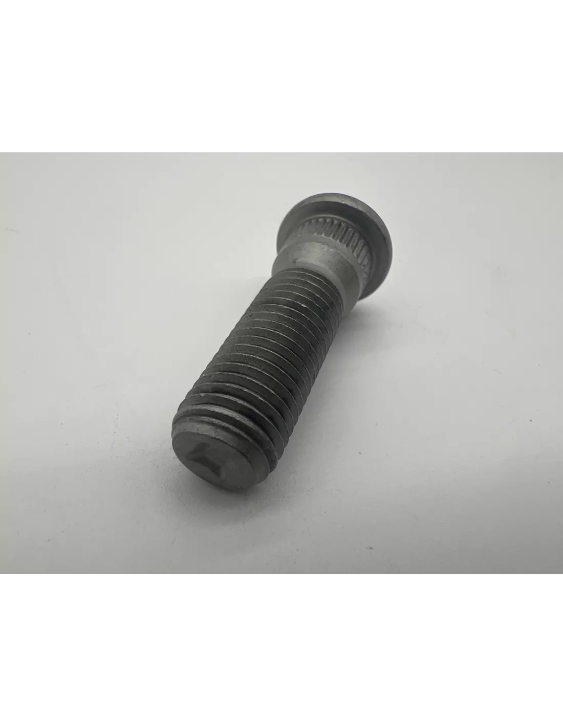Goujon de roue avant Land Cruiser et Hilux TOYOTA - accessoire 4x4