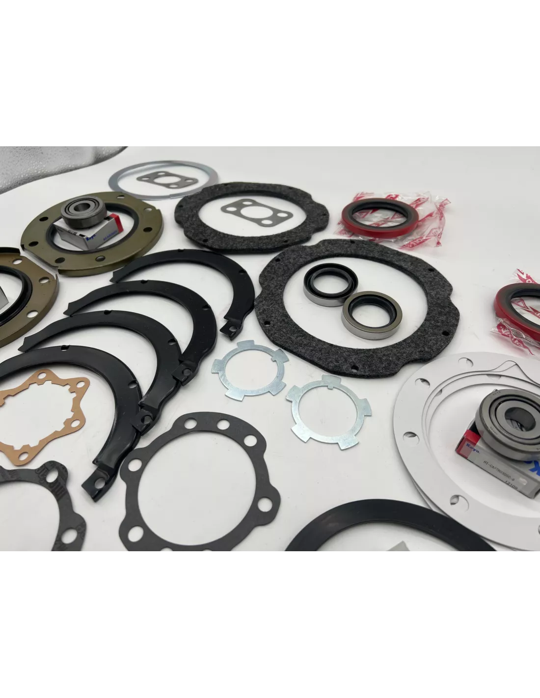Kit joints de bols et roulements de pivots pour Série 7 entre 1990 et