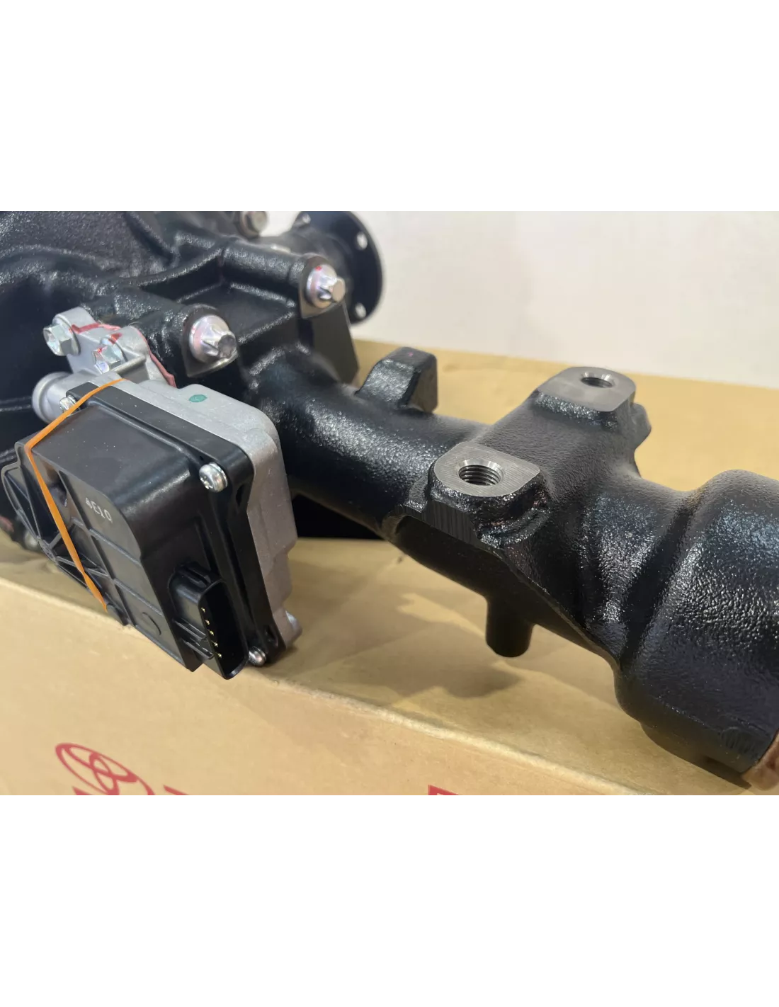 Transmission pont avant complet ratio 11x43 Hilux Revo 2.8D4-D BVA